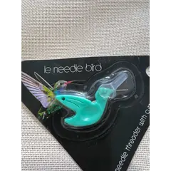 Hummingbird Needle Threader and Cutter by Sew Tasty - Green