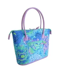 Perfectly Practical Bag Pattern AT626 by Aunties Two - Completed bag using blues and pinks
