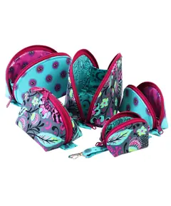 By Annie Clam Up Zippered Pouches Pattern - Completed Pouches Zippers open