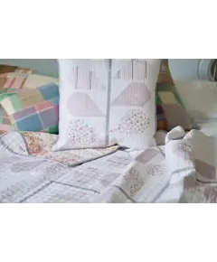 Espalier Quilt Pattern by Wife Made Designs
