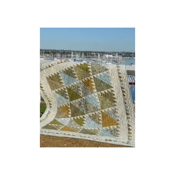 Smooth Sailing Quilt - by Zoe Clifton